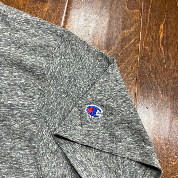 Champion NCAA Auburn Tigers Embroidered T-Shirt Grey Navy NWT Men's Size Large - Picture 5 of 8